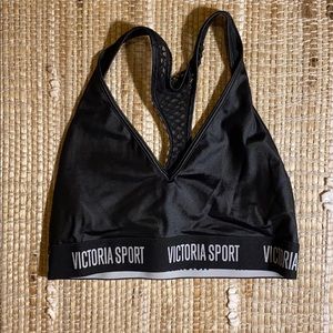Brand new Victoria’s Secret sports bra.